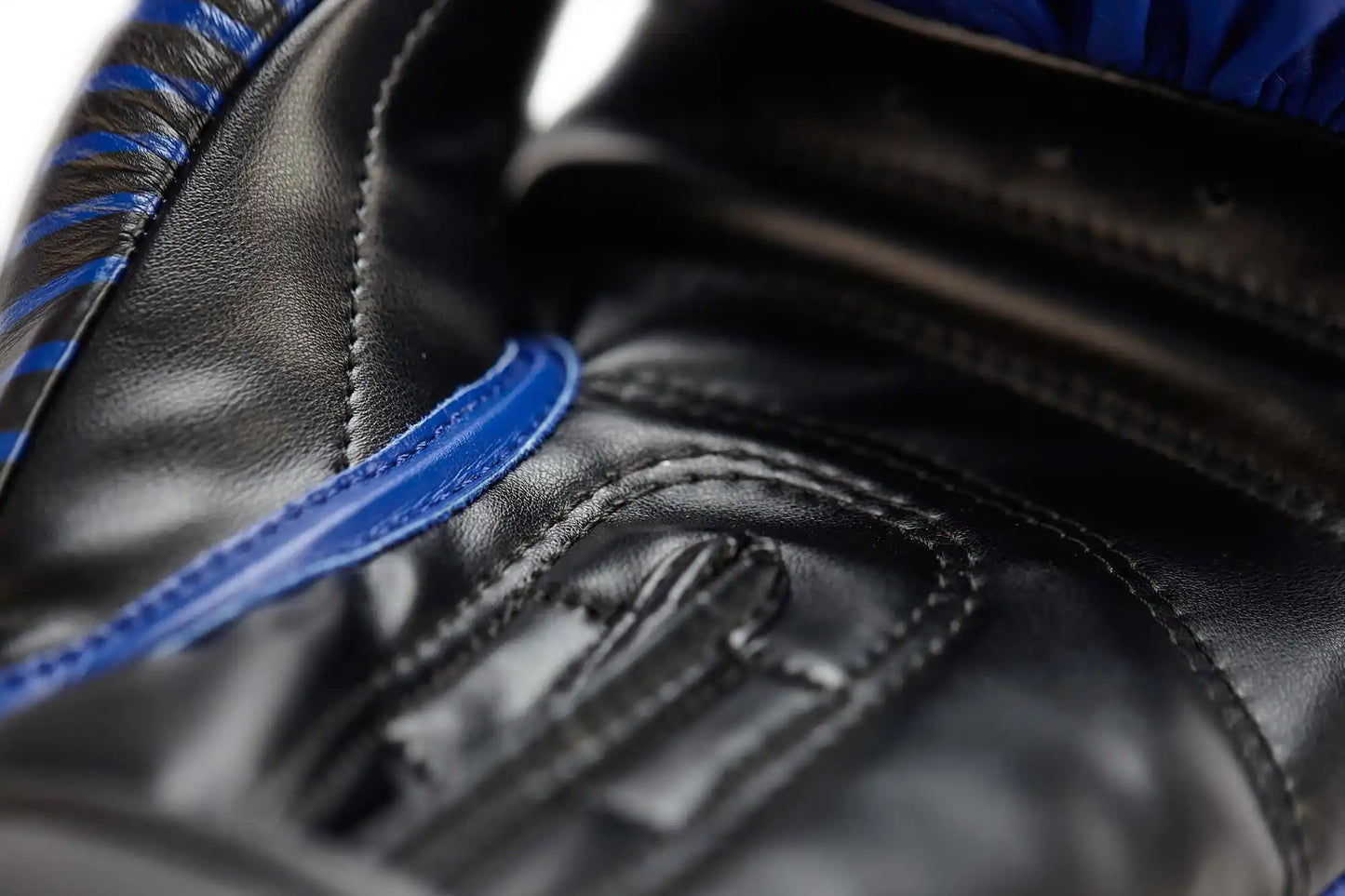Adidas Kickboxing Wettkampf Boxhandschuhe 10oz Blau/Schwarz