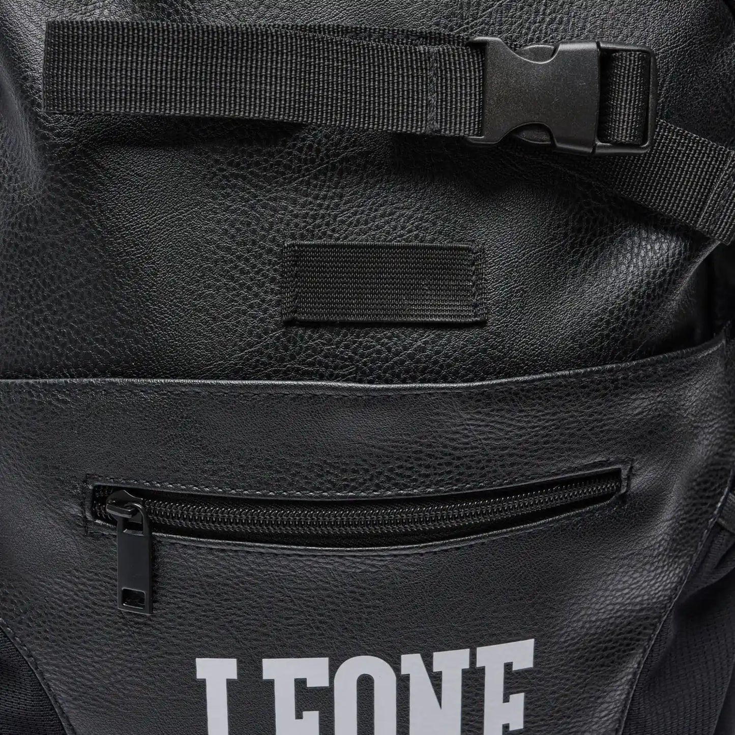 Leone 1947 Rucksack Flag