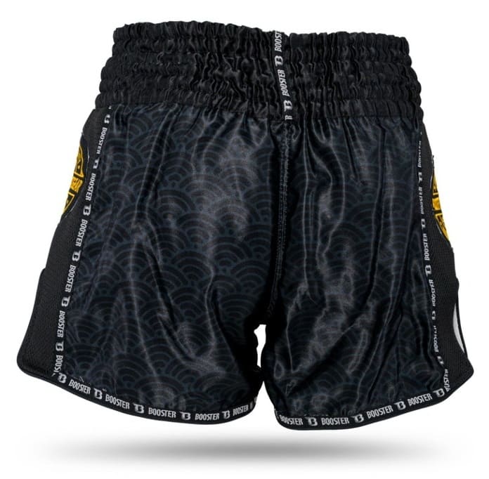 Booster Muay Thai Shorts Slugger Wave