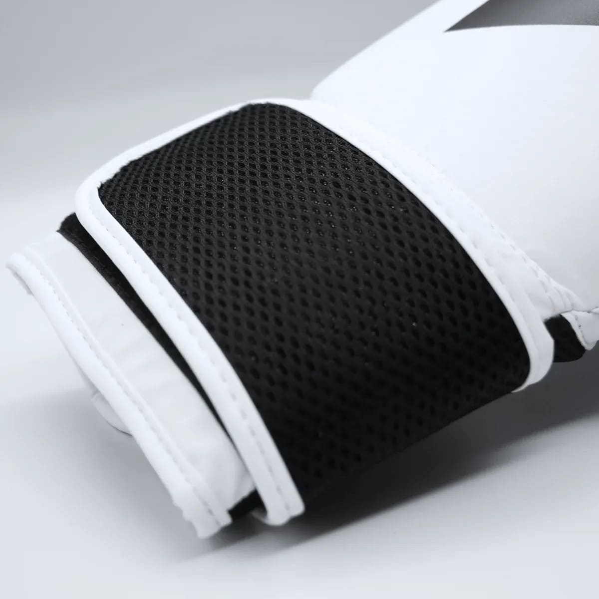 Adidas Boxhandschuhe Power 25 Weiß