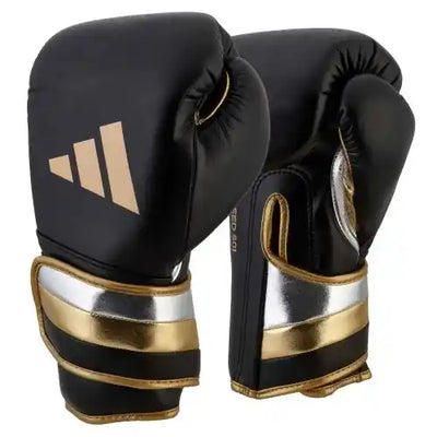 1 paar schwarze Adidas Boxhandschuhe mit goldenem Logo