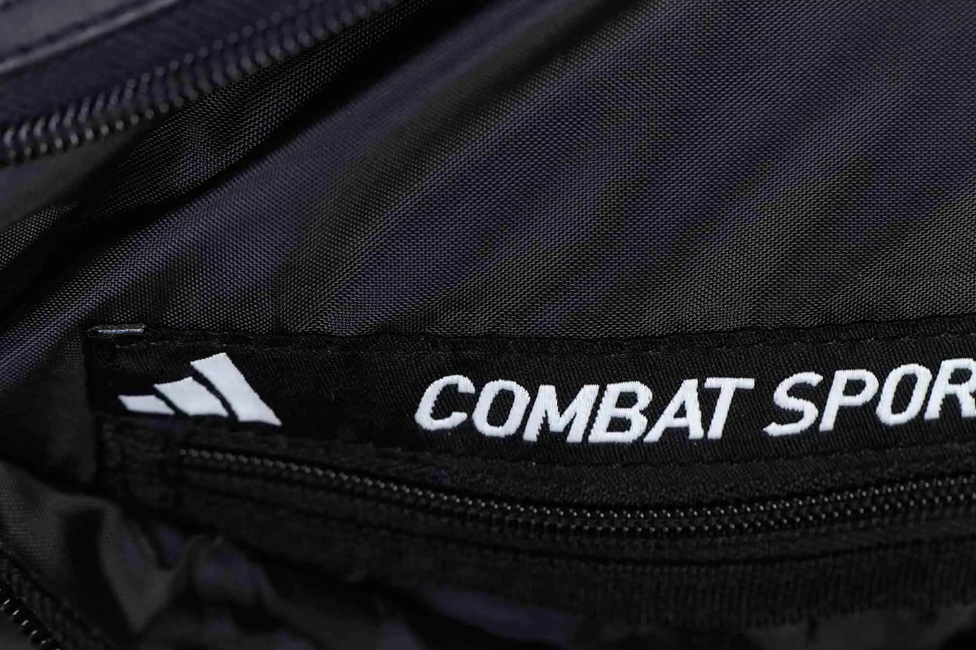 Adidas Hybrid Sporttasche 2in1 "Combat Sports" Schwarz/Weiß