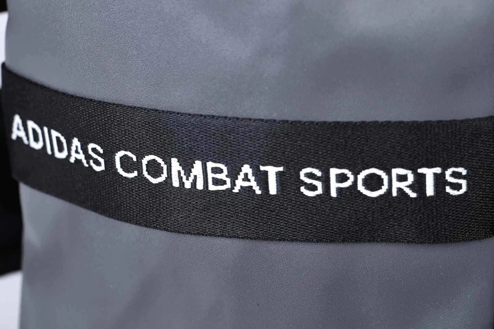 Adidas Rucksack "Combat Sports" Grau/Schwarz
