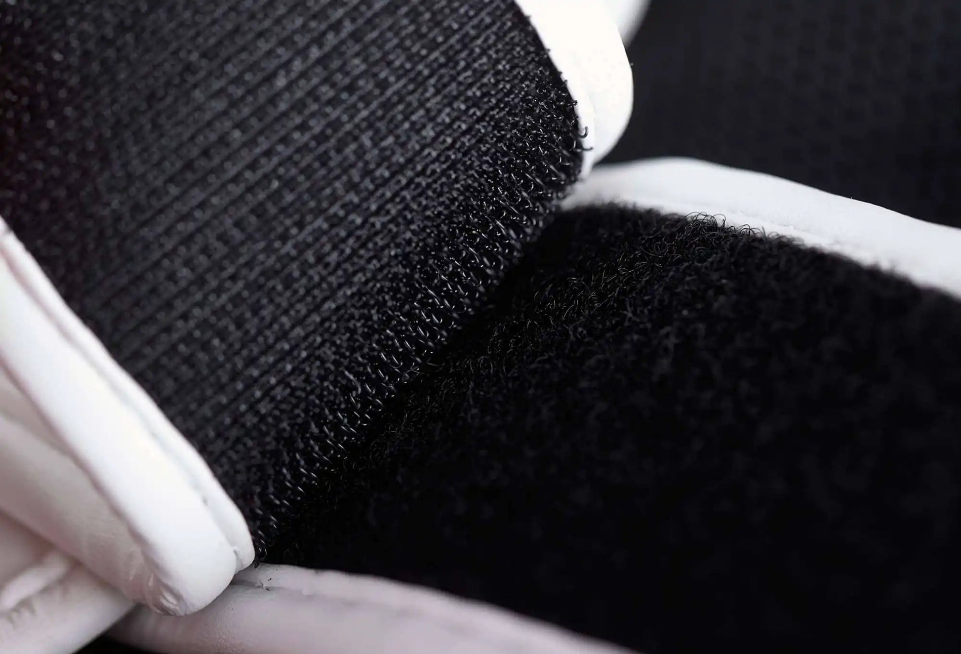Adidas Schienbeinschoner Super Pro Weiß