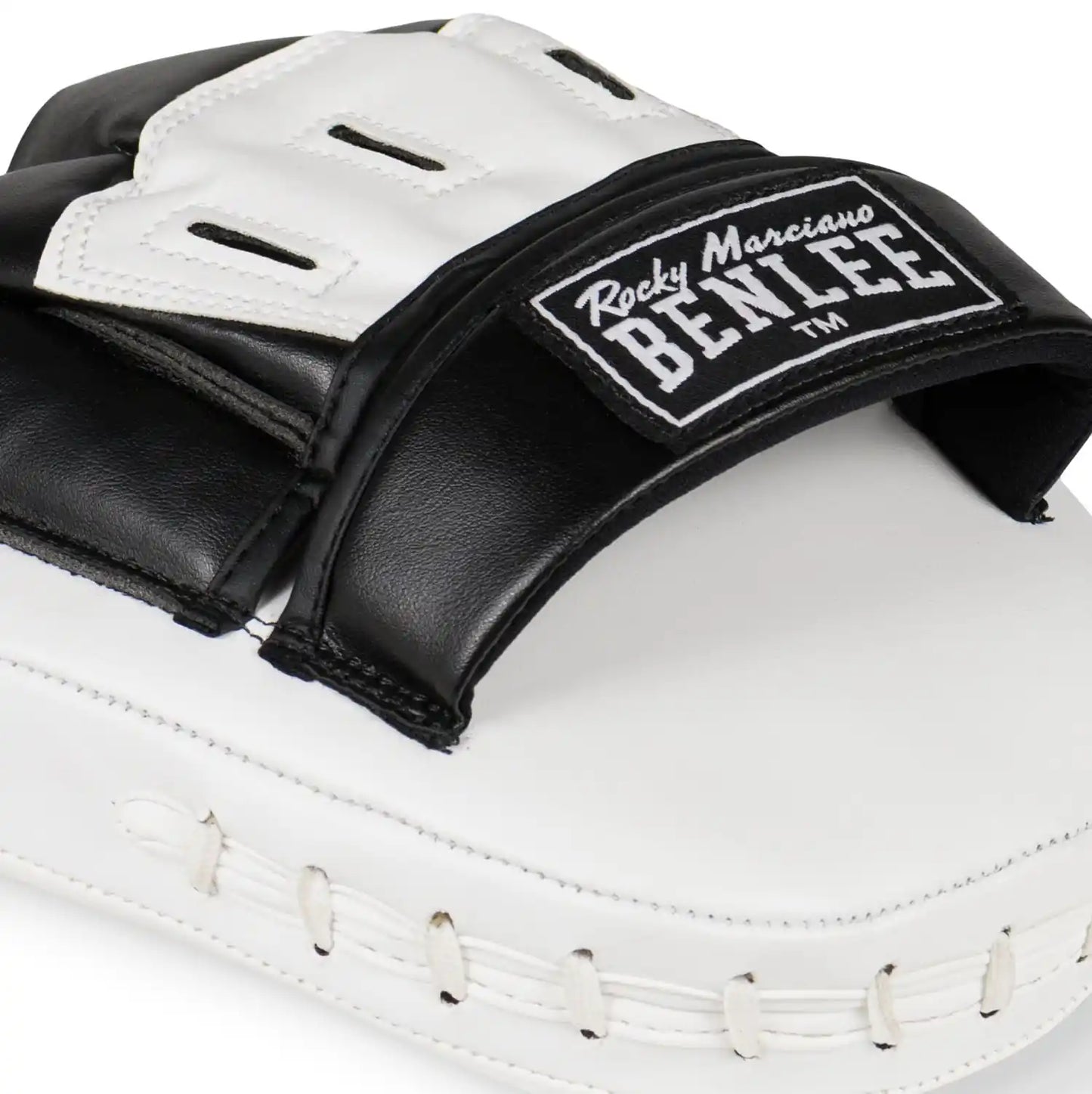 BENLEE Rocky Marciano Handpratzen Dewey Weiß