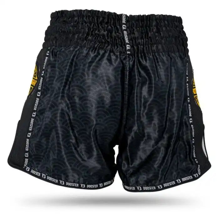 Booster Muay Thai Shorts Slugger Wave