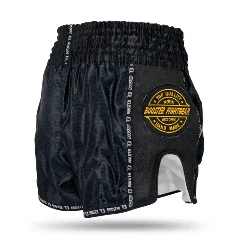 Booster Muay Thai Shorts Slugger Wave