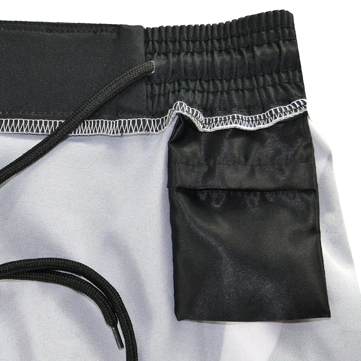 Dynamix Athletics MMA Fight Shorts Light 2.0 Schwarz/Weiß
