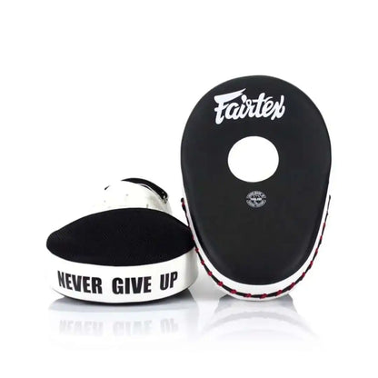 Fairtex Handpratzen FMV13 Schwarz/Weiß