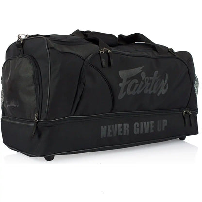 Fairtex Sporttasche Never Give Up Schwarz