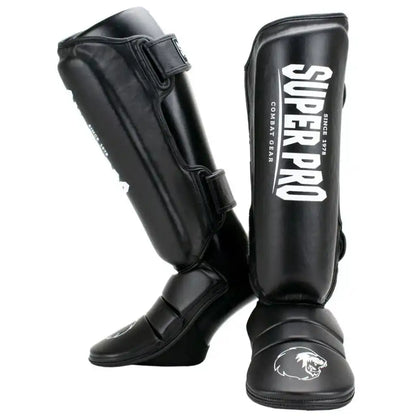 Super Pro Schienbeinschoner Protector SE Schwarz/Weiß