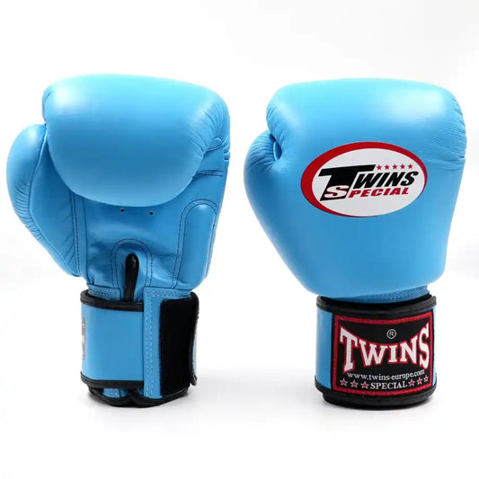 Twins Boxhandschuhe BGVL 3 Hellblau