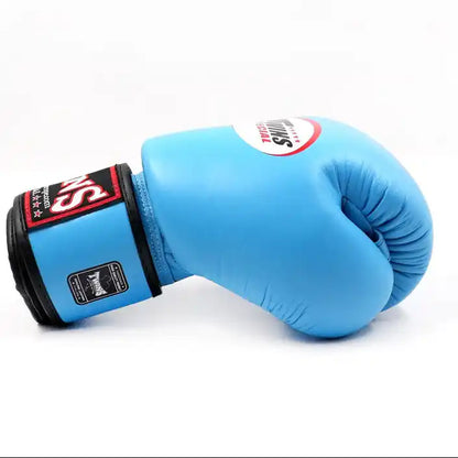 Twins Boxhandschuhe BGVL 3 Hellblau